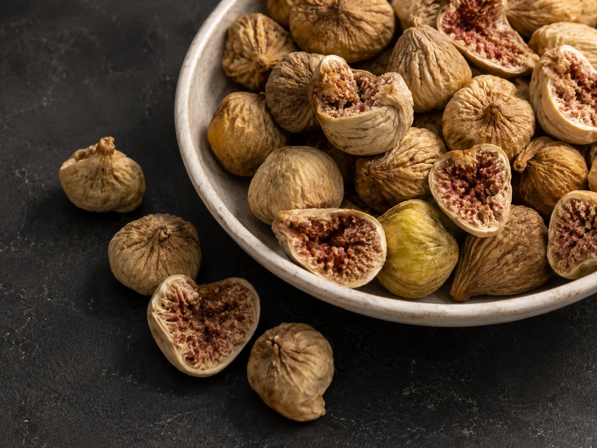 Turkish dried fig export forms including whole figs, garland figs, diced figs, and fig paste